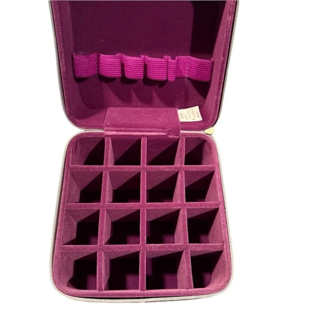 Cases for Oils - Picture 5 of 6